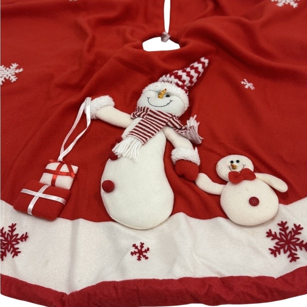 Christmas Tree Skirt Red White Snowman 3D Applique Snowflake Holiday Decor 48in - Picture 4 of 6